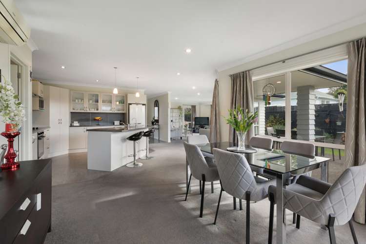 8 Kasey Josh Place Katikati_4