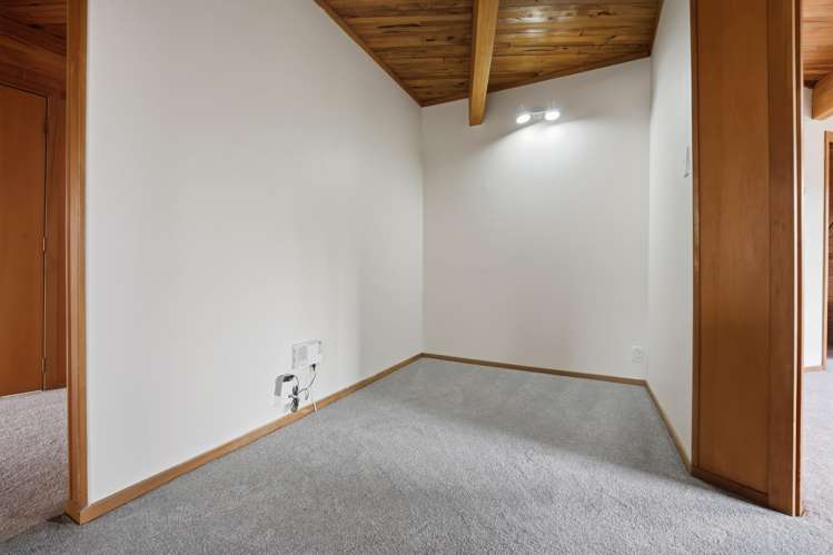 272 Sturges Road Henderson_11