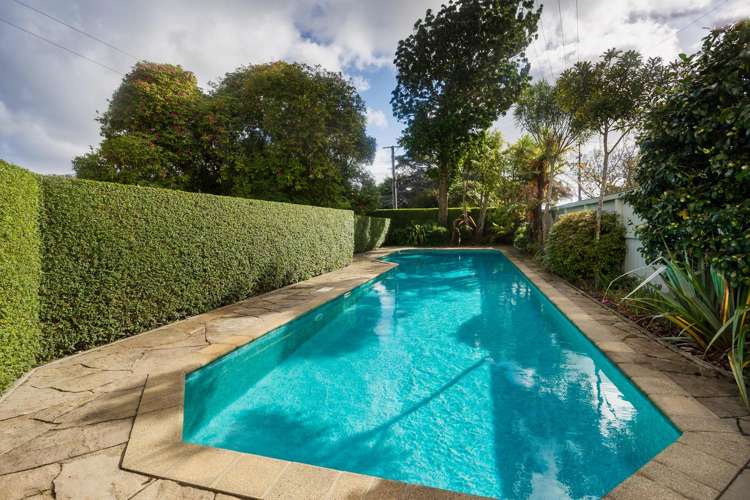 8 Allendale Road Mount Albert_40