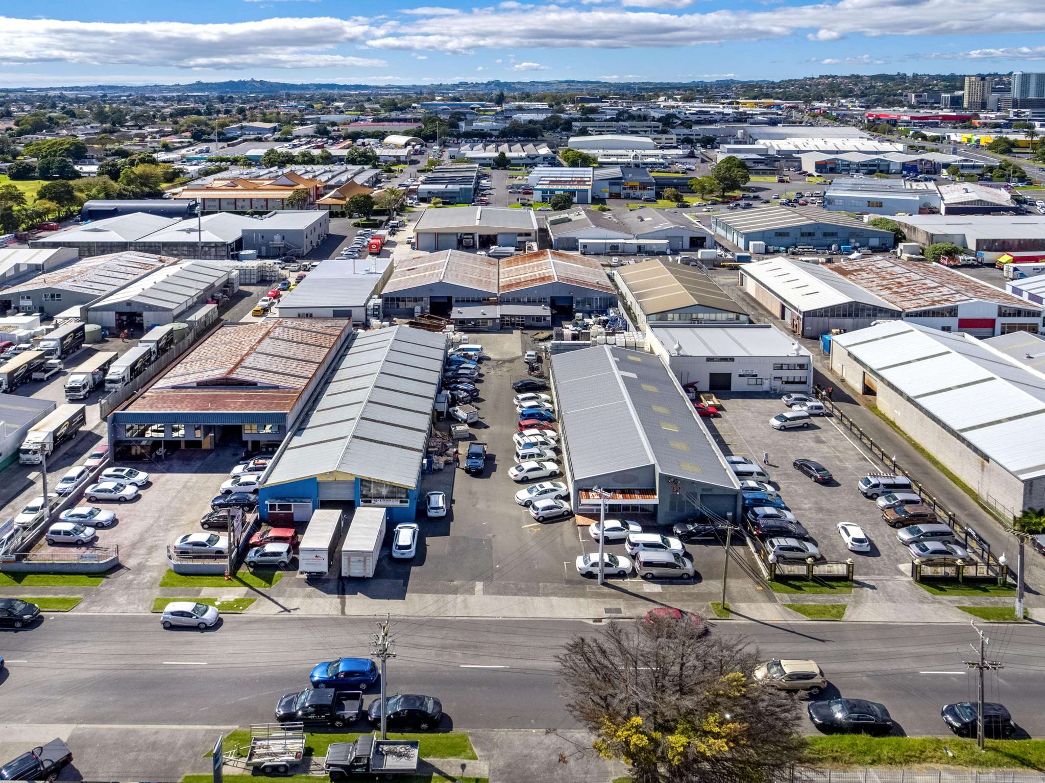 Demand for vacant industrial assets near logistics hubs