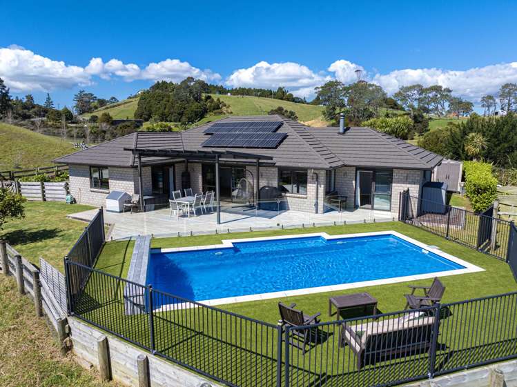 883 Haruru Road Wainui_27