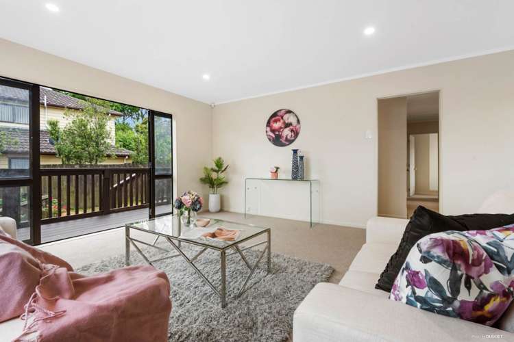 15a Gill Avenue Te Atatu Peninsula_11
