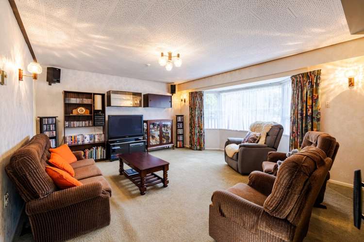 18 Bouverie Street North East Valley_8