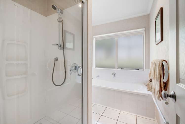 19 Grovenor Drive Orewa_15