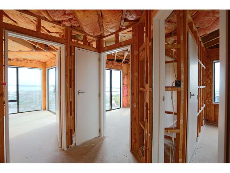 2/60 Moncks Spur Road Redcliffs_12