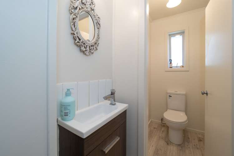 82 Belt Road Allenton_18