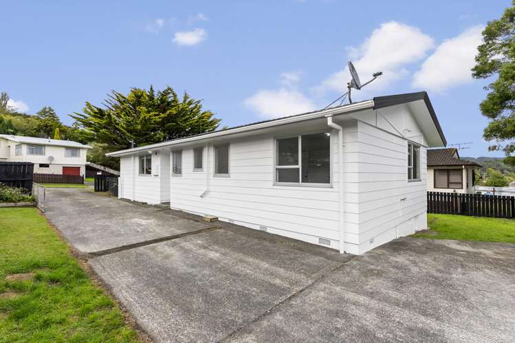 19 Antrim Crescent Wainuiomata_28