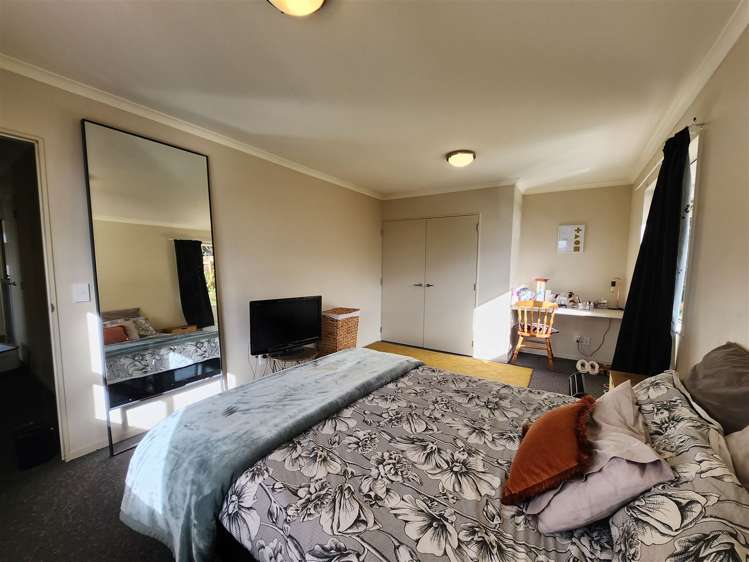 24b Bathgate Street Johnsonville_15