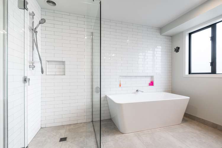 26 Alan Livingston Drive Cambridge_21