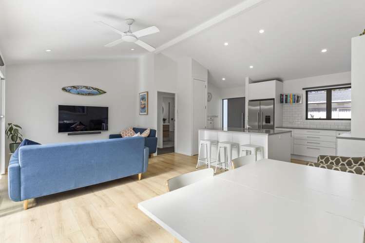 2/10 Ewen Alison Avenue Devonport_9