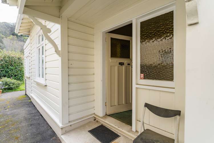 115 North Road North East Valley_10