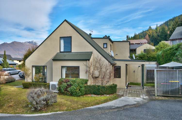 5 Goldleaf Hill Queenstown_10