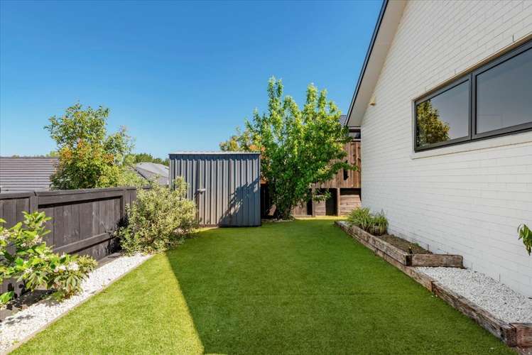 27 Tamihana Avenue Pyes Pa_34