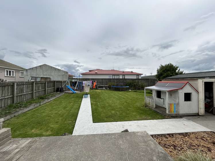 8 Lanark Street Balclutha_15