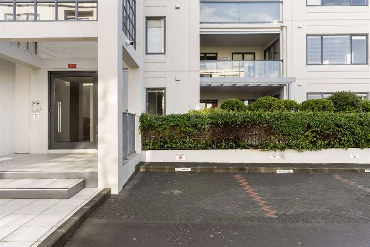 2/73 Anzac Street Takapuna_13