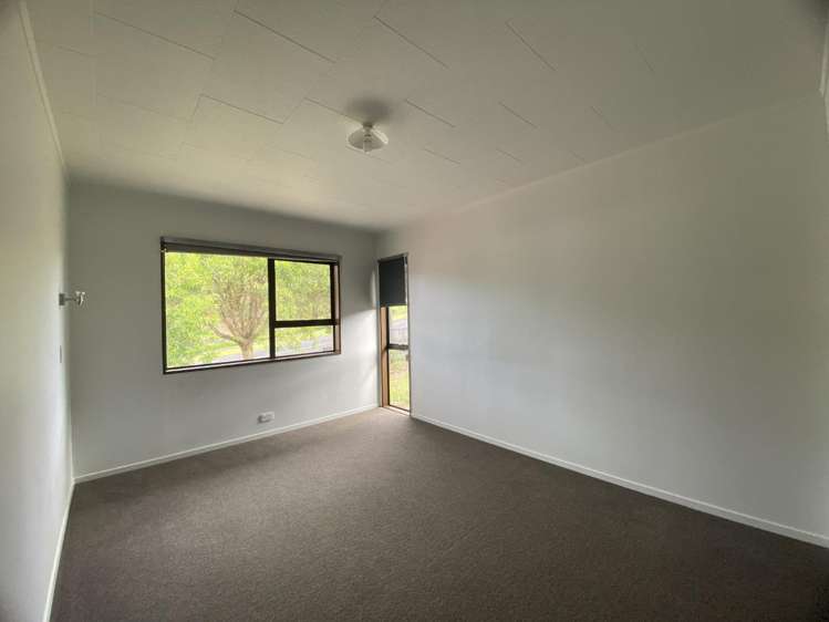 188 Fairway Drive Kamo West_8