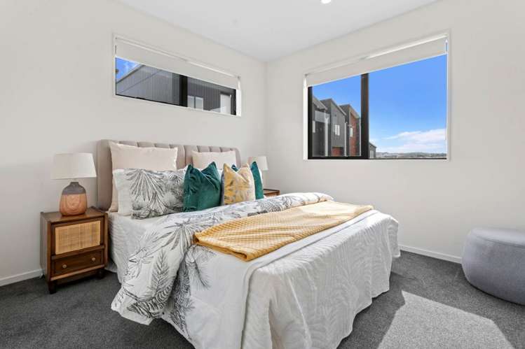 17 Papa Takaro Lane Flat Bush_10