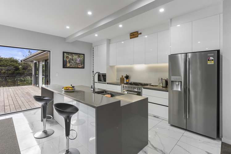 18 Sunnyvale Road Waitakere_7