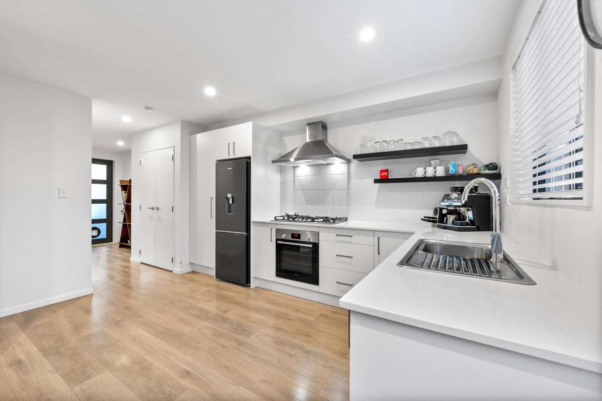 12 Autumn Blaze Street_4
