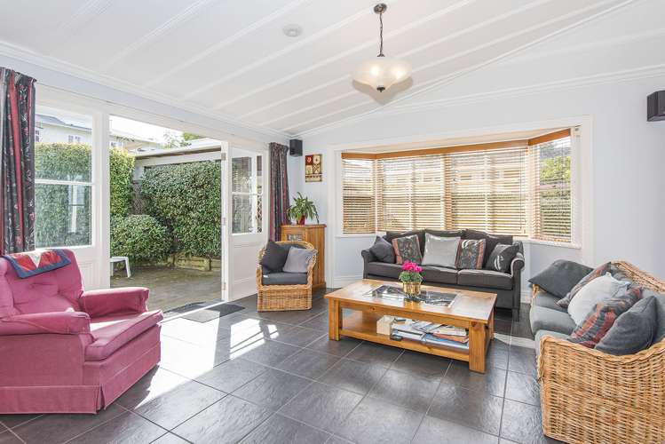 55 Saint Vincent Avenue Remuera_6