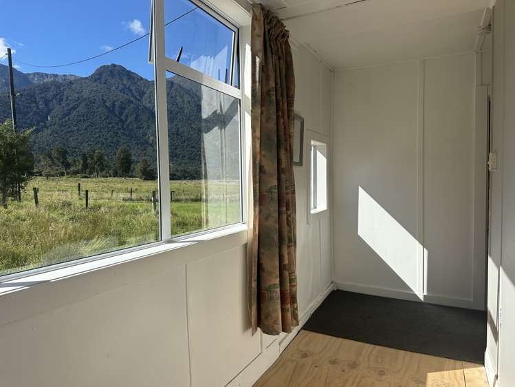 438 Poerua Valley Road Harihari_11