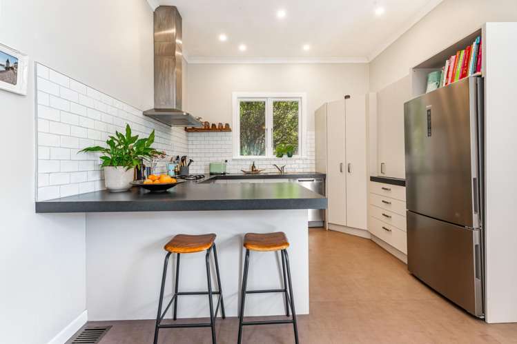 8 Henry Street Kilbirnie_11