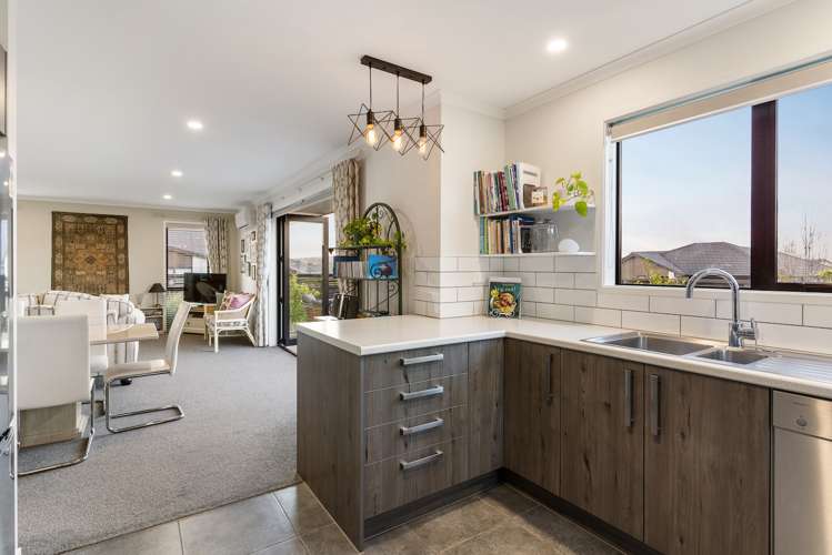 1 Shea Lane Pyes Pa_6