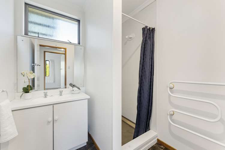 68 Barry Avenue Cromwell_22