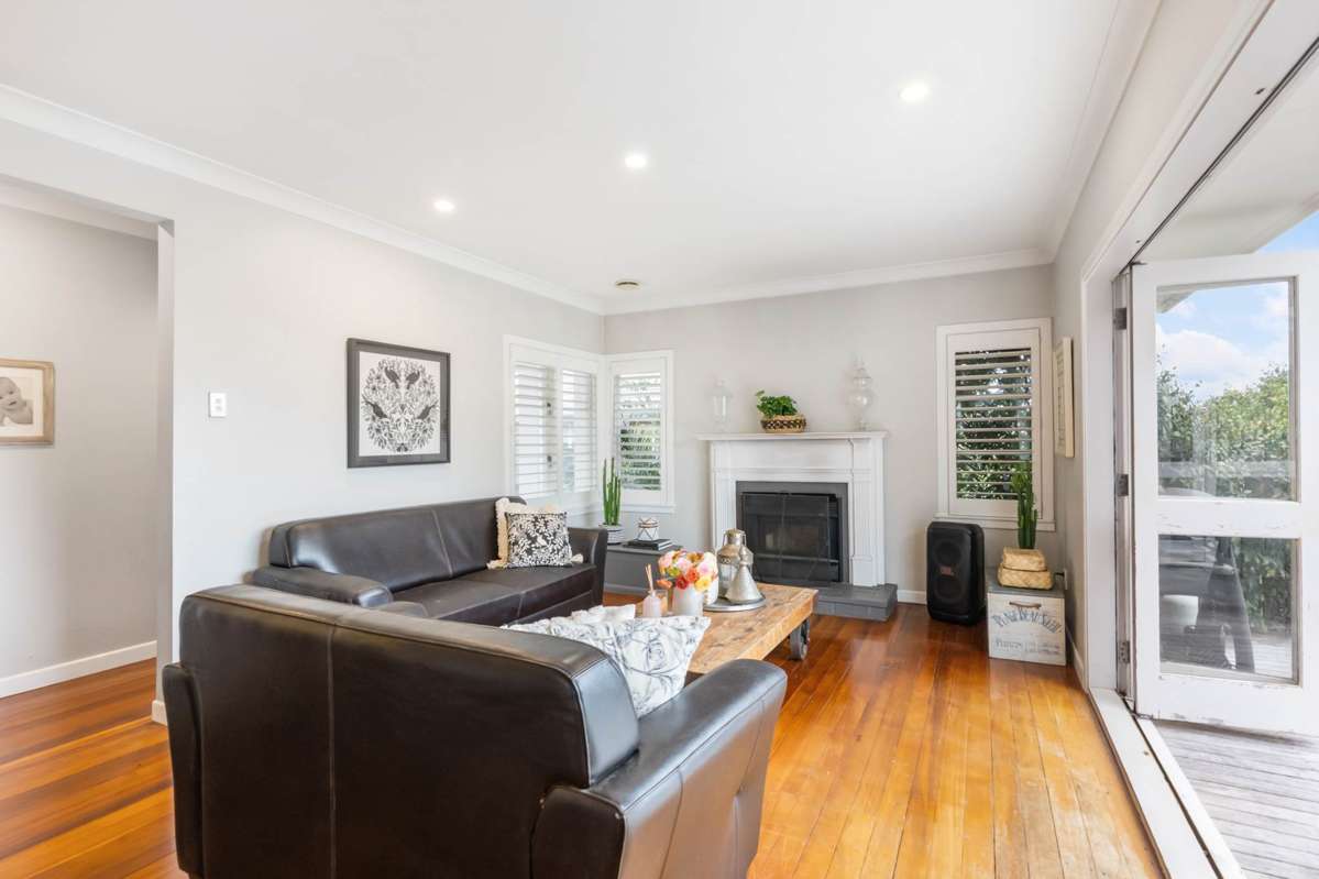 22 Whitehaven Road_3