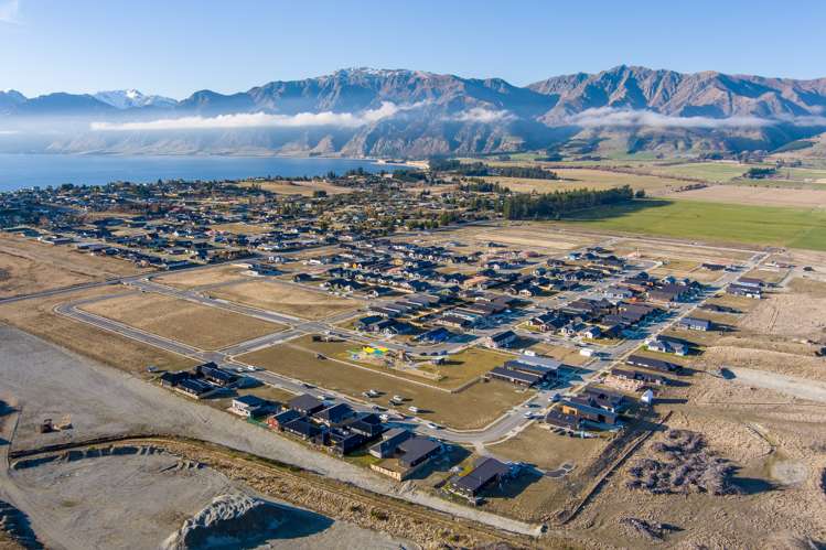 Longview Subdivision Lake Hawea_13