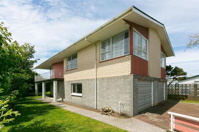 72a Broadway Waitara_1