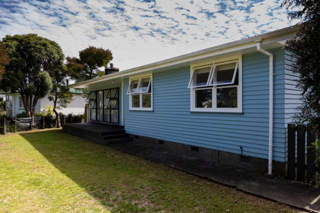 4 Charles Street Carterton_1