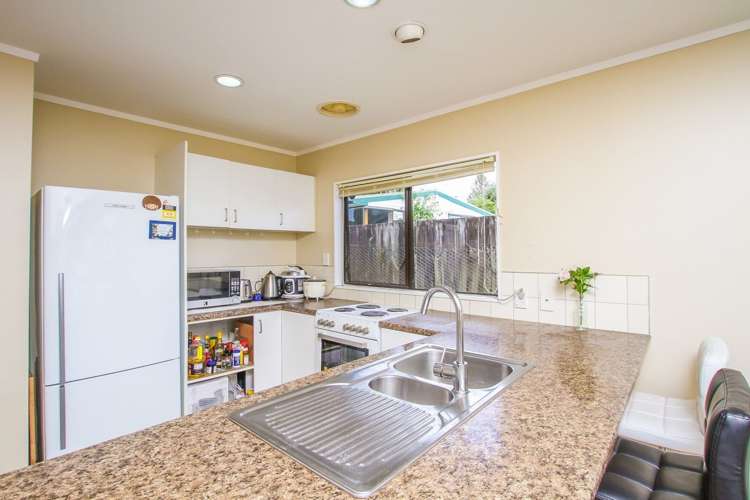 2/16 Avondale Road Avondale_5