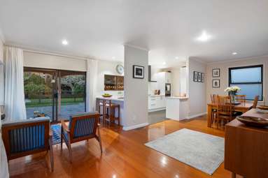 514 Riddell Road_1