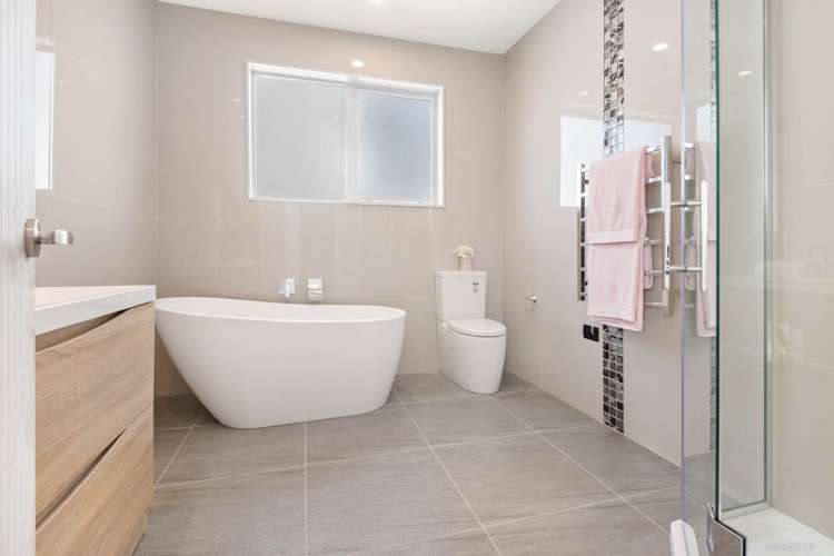 47 Golden Morning Drive Albany Heights_22