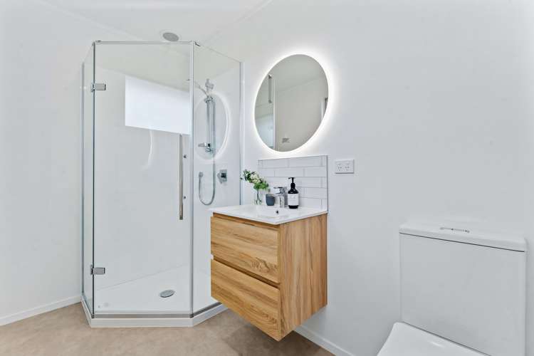 1 Hadfield Street Beach Haven_10