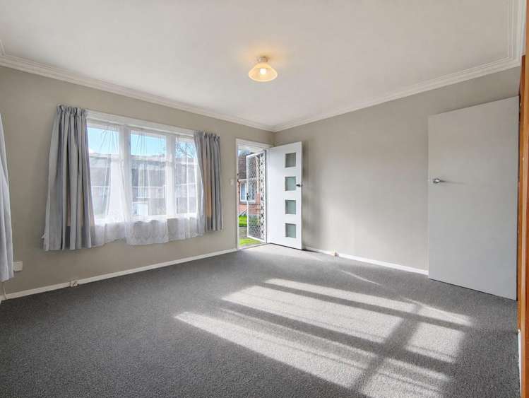 6/64 Gibbons Street_4