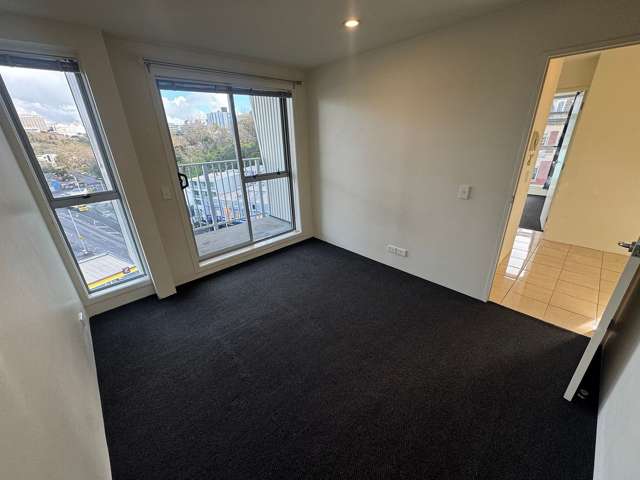 901/8 Ronayne Street Auckland Central_3