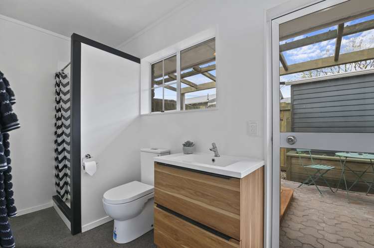 18b Eason Street Victoria_7