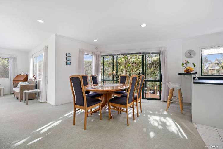 5b Olsen Avenue Hillsborough_8