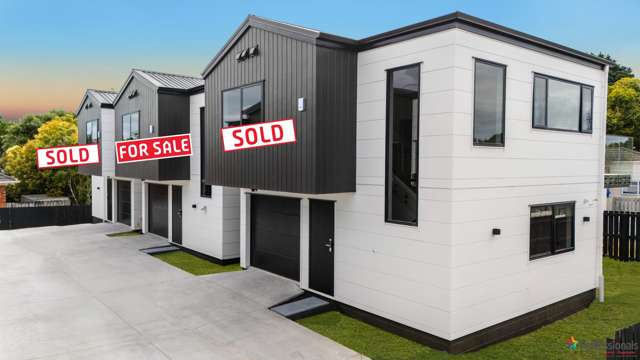 YOUR DREAM HOME JUST ARRIVED!