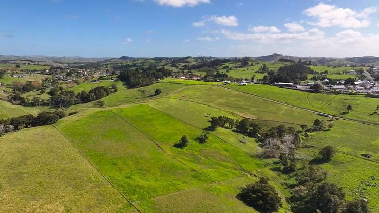 122 Hurndall Street East Maungaturoto_18