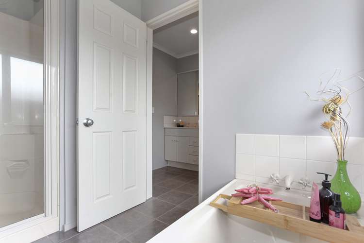 5 Carinya Lane Heathcote Valley_11