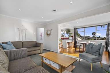 17 Hilltop Road_4