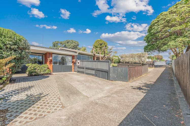 126B Barrack Road Mt Wellington_15