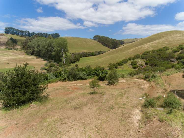 14 Pekama Drive Cable Bay_7