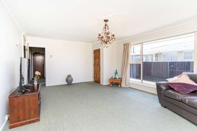 1/7 Tulloch Place Papanui_2