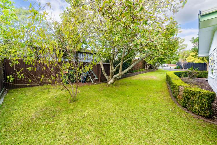 10 April Place Red Hill_15