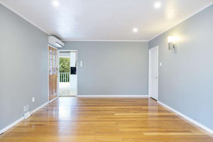 7 Bellringer Road Massey_16