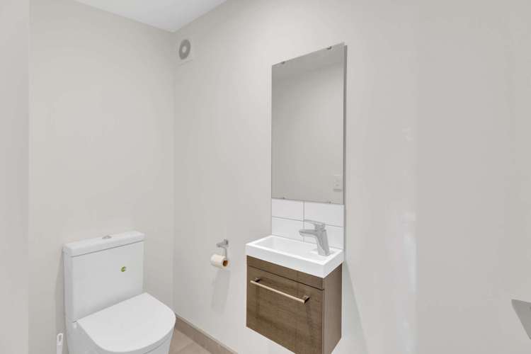 166 Seventh View Avenue Beachlands_4